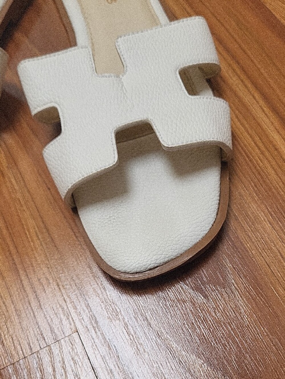 Women's White Leather Slide Sandals with Iconic Cutout Strap - Picture 2 of 3